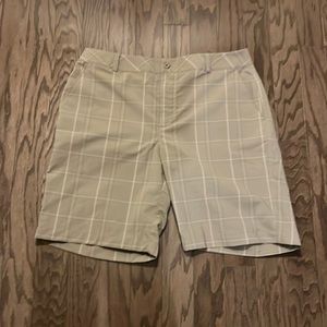 Golf shorts